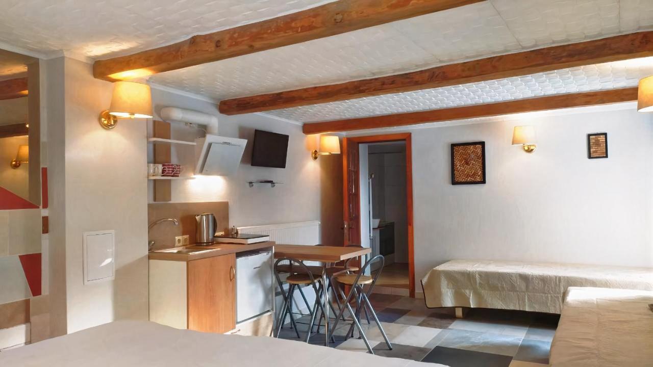 "Trakaitis" Nameliai Otel Dış mekan fotoğraf