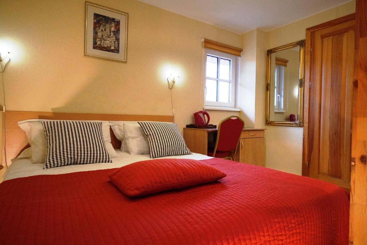"Trakaitis" Nameliai Otel Dış mekan fotoğraf